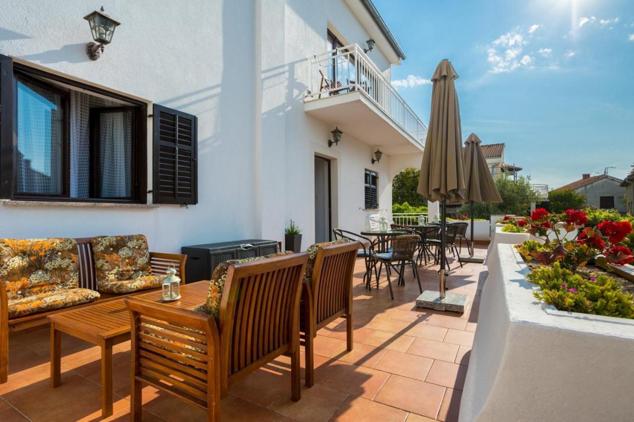 Dubasa B&B Vantacici Exterior foto